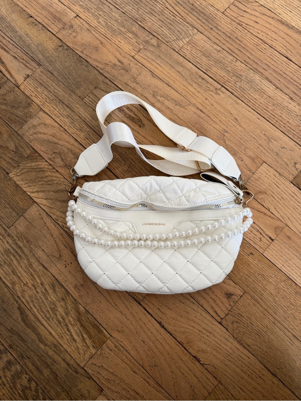 Quilted White Pearl-Trim Crossbody Bag